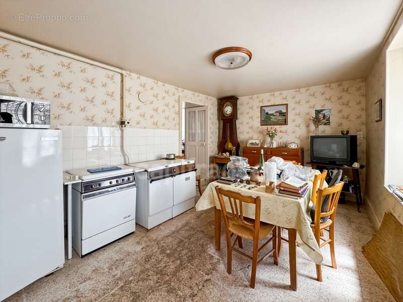 Maison à CHATILLON-EN-BAZOIS