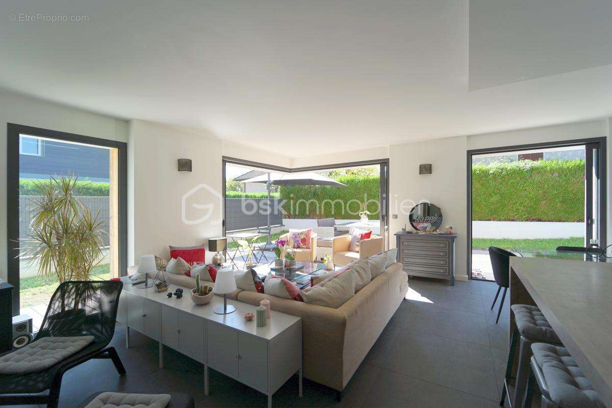 Maison à ANNECY-LE-VIEUX