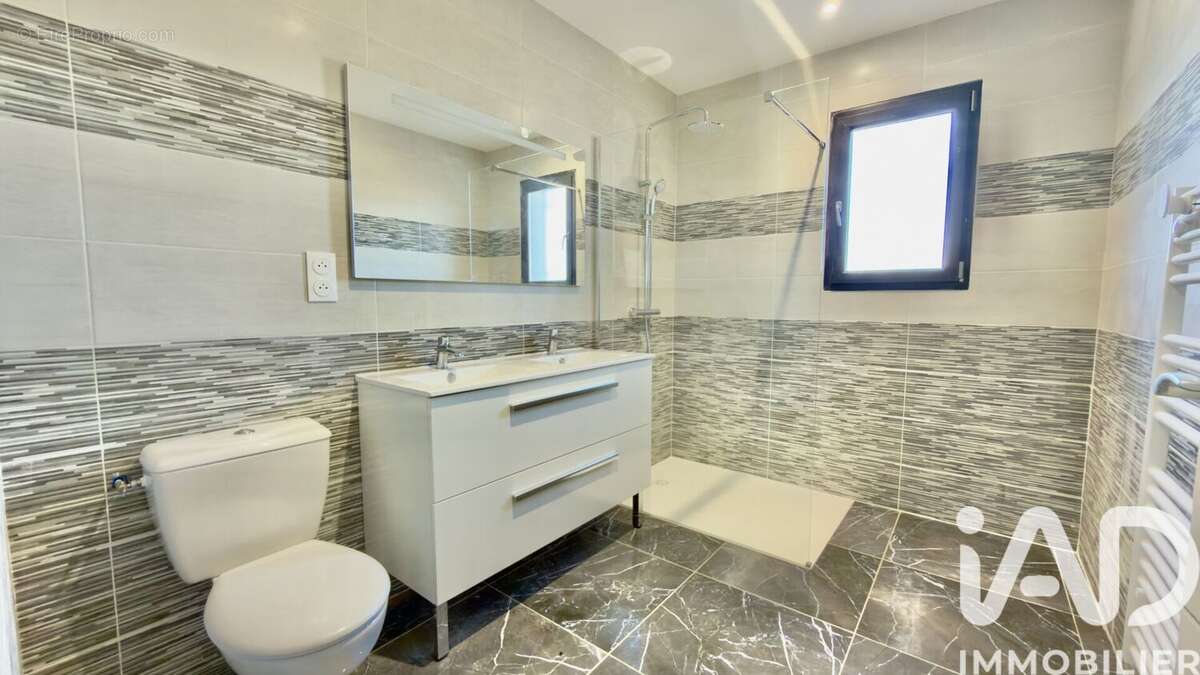 Photo 8 - Maison à THEZAN-DES-CORBIERES