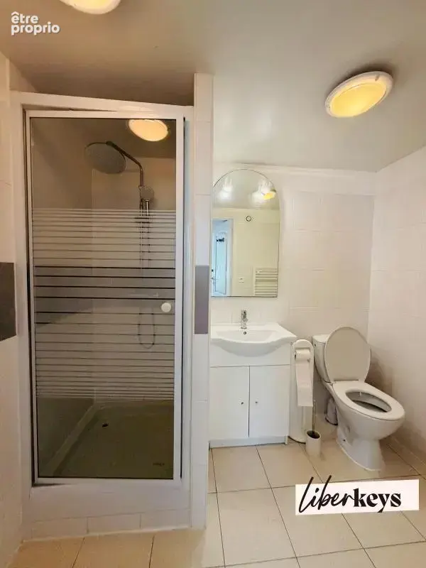  la roche-sur-yon – pavillon 124 m² avec logement indépendant – un bien à fort potentiel - photo 16