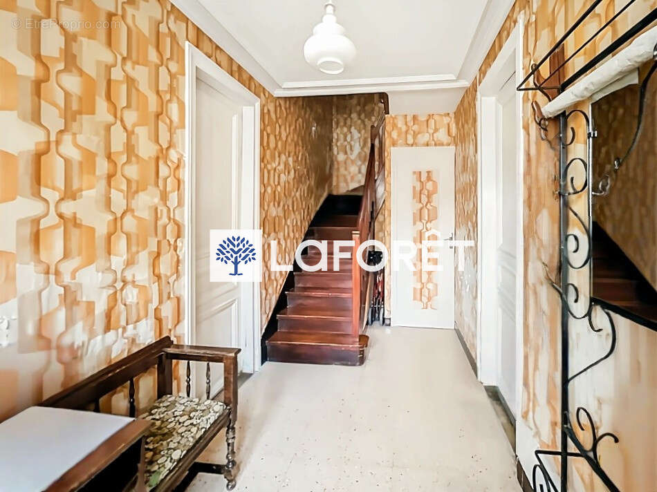 Appartement à CRESPIERES
