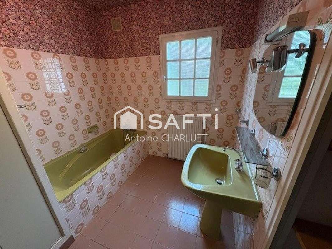 Maison 102 m² à Paulnay  - photo 7