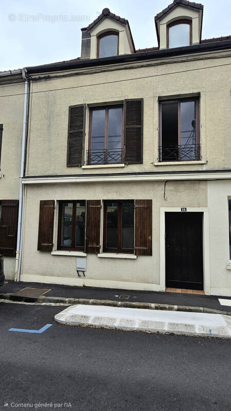 Appartement à LIMOURS