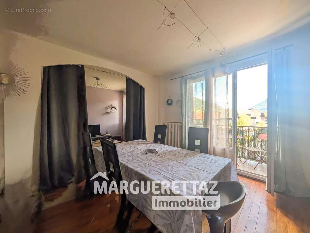Appartement à VIUZ-EN-SALLAZ