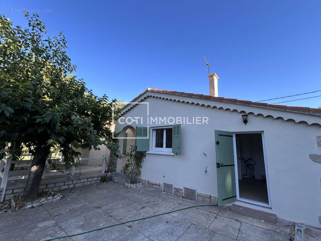 Maison à EGUILLES