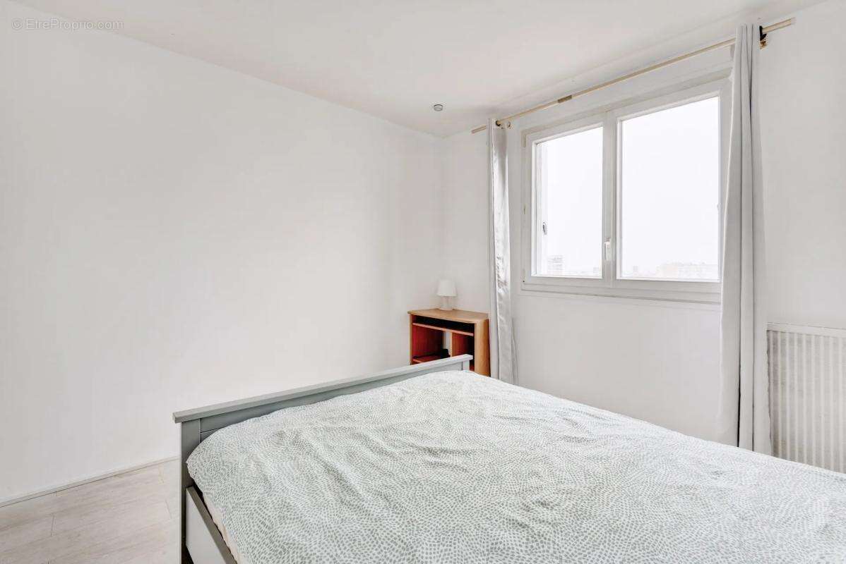 Appartement à L'ILE-SAINT-DENIS