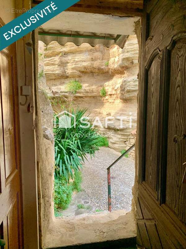 Photo 9 - Maison à LA ROQUE-SUR-PERNES