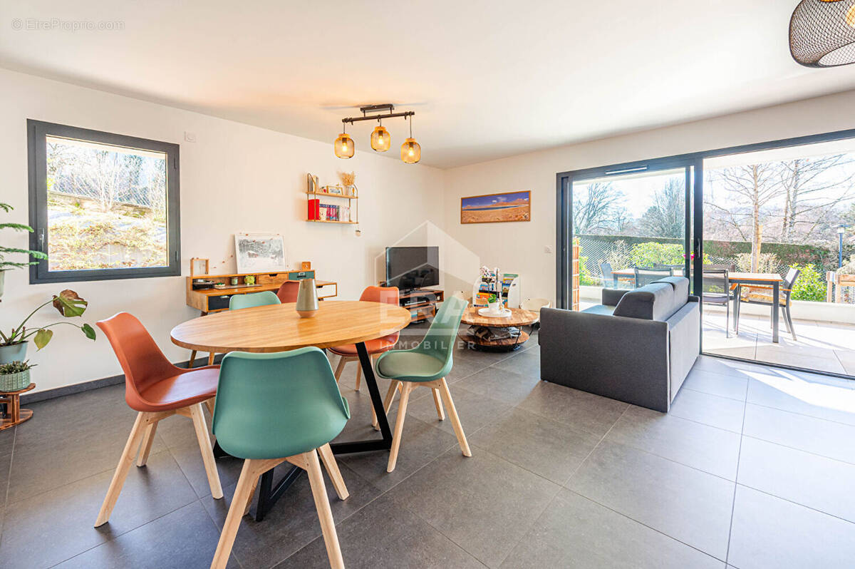 Appartement à ANNECY-LE-VIEUX