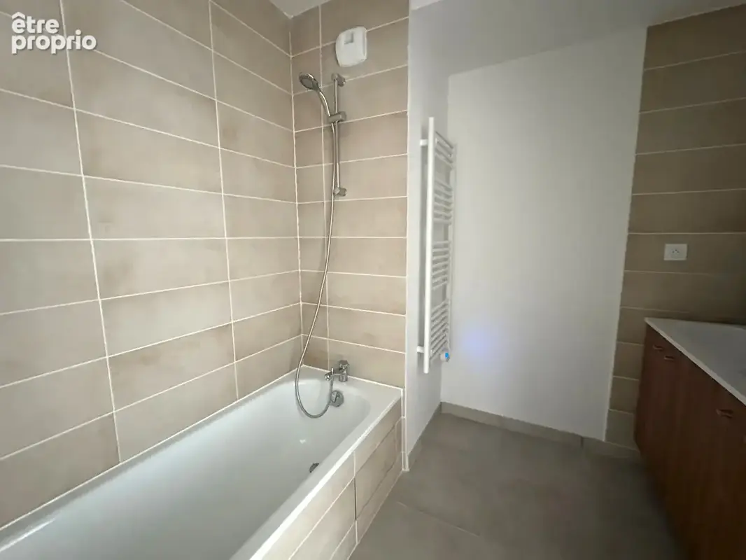 Appartement Escalquens 5 pièces 108 m² + 28m² de terrasse ! ESCALQUENS - photo 8