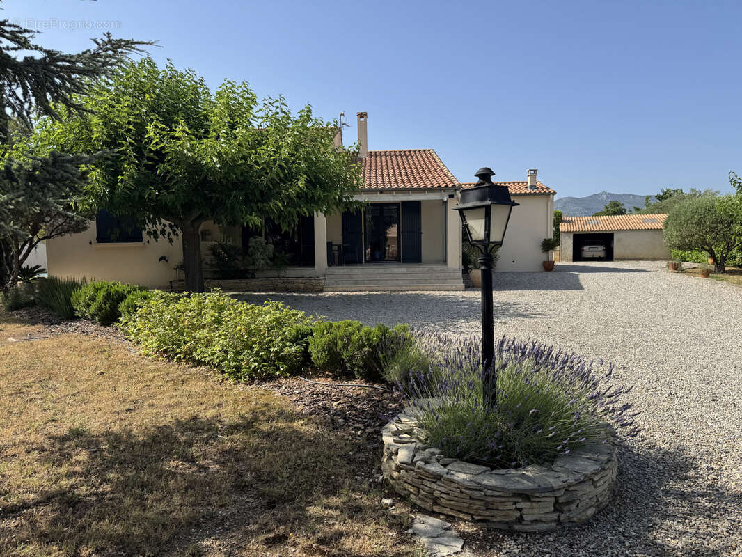 Maison à SAINT-ANDRE-DE-SANGONIS