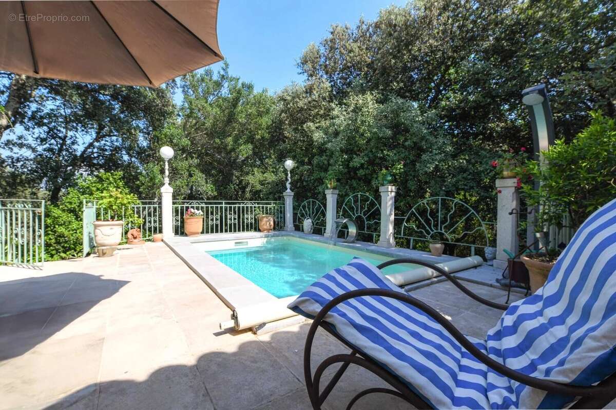 Maison méridionale de 175 m² située à 8 km d'Uzès - photo 13