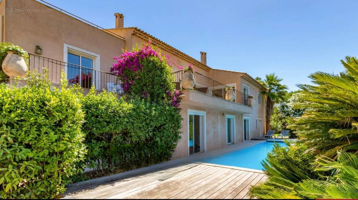 Maison à ANTIBES