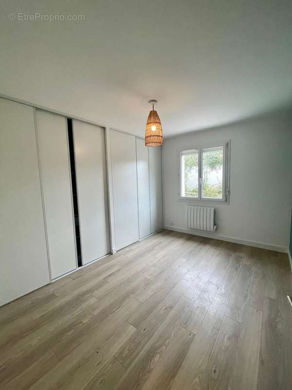 Chambre 2 ou bureau