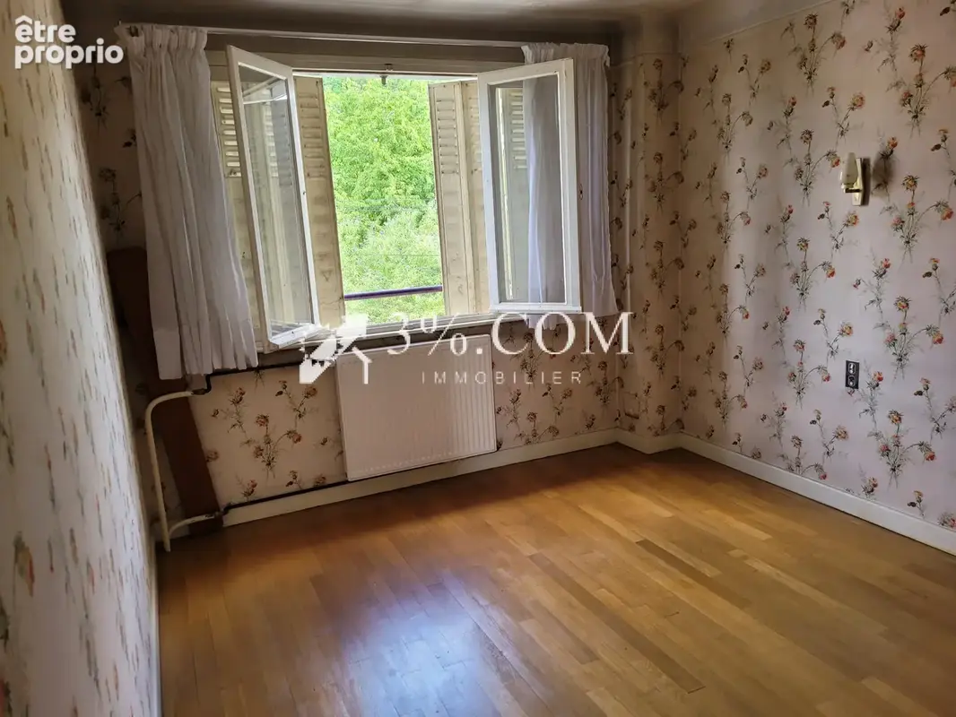 Maison familiale de 6 pièces - 112M2 avec garage et jardin. - photo 5