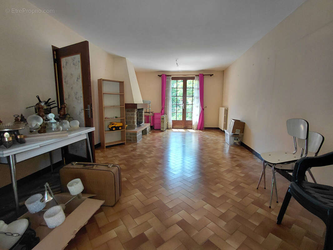 Maison à CHANCELADE