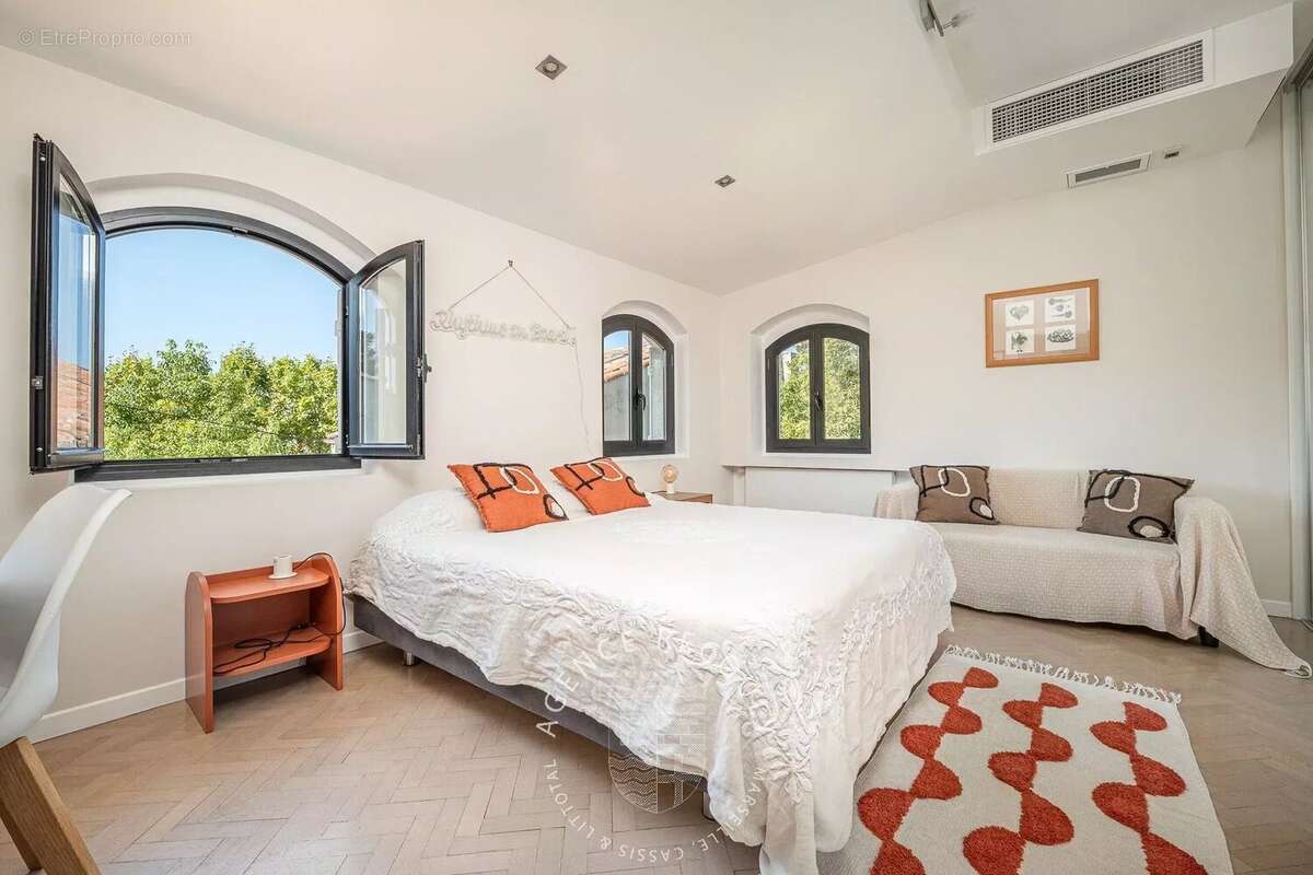 Maison à MARSEILLE-7E