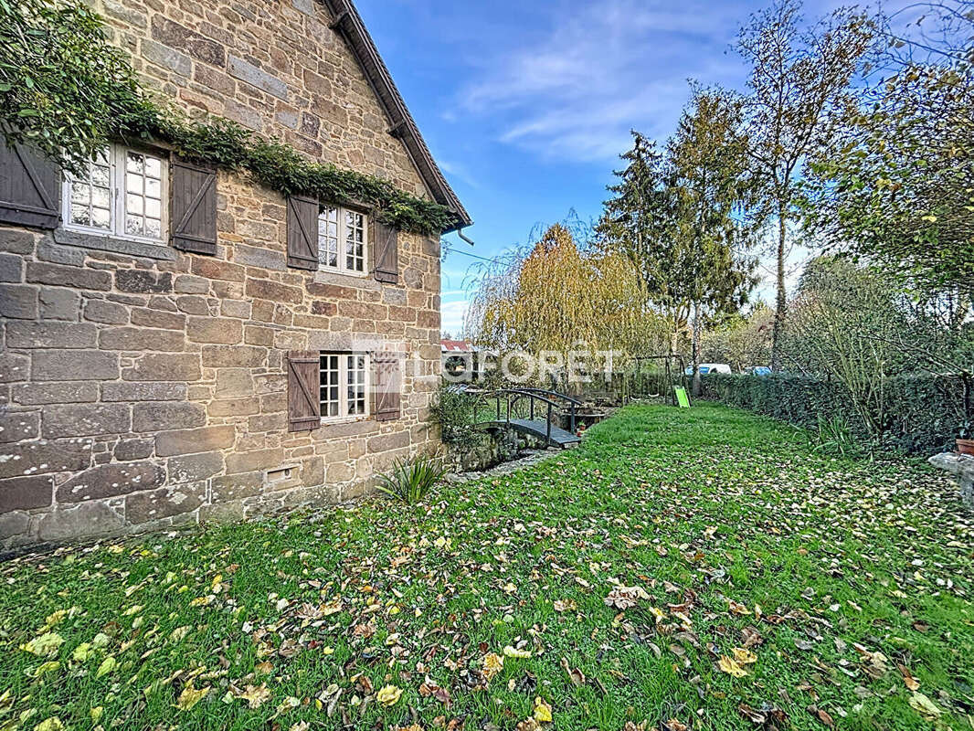 Maison à BELLOU-EN-HOULME