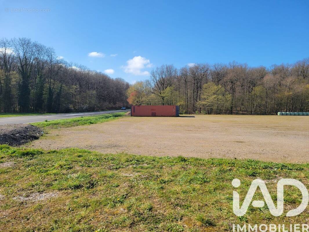 Photo 1 - Terrain à TORCY