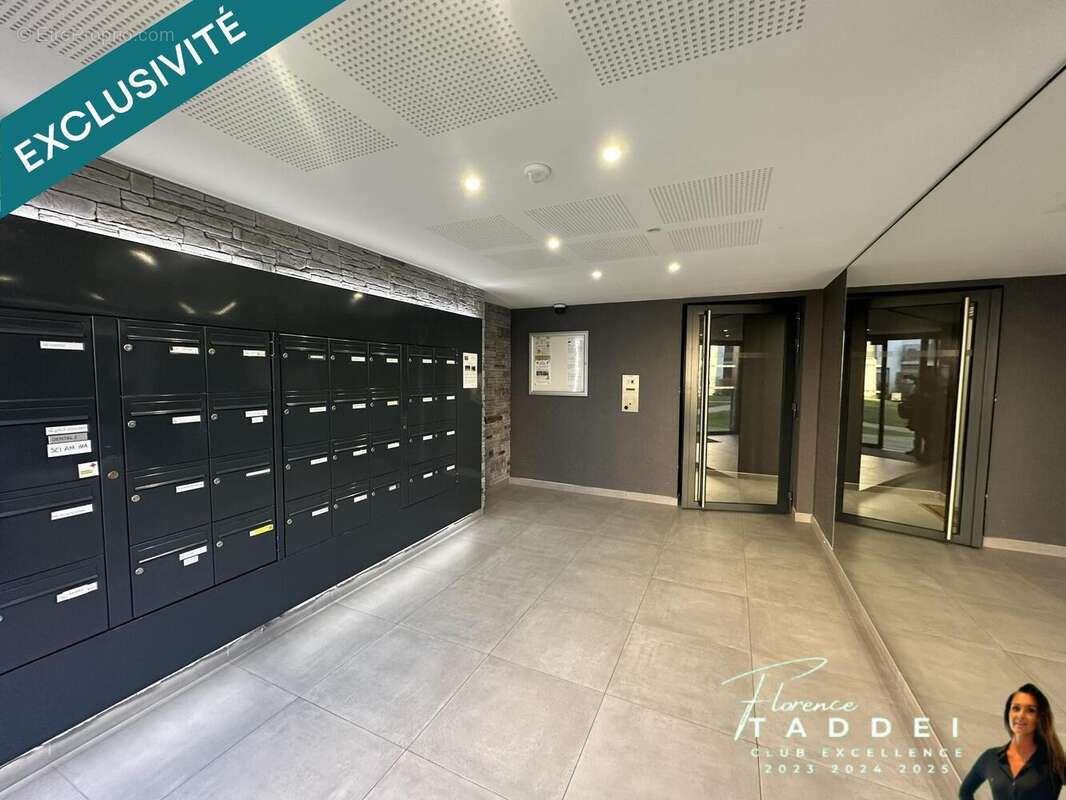 Photo 2 - Appartement à LES ULIS