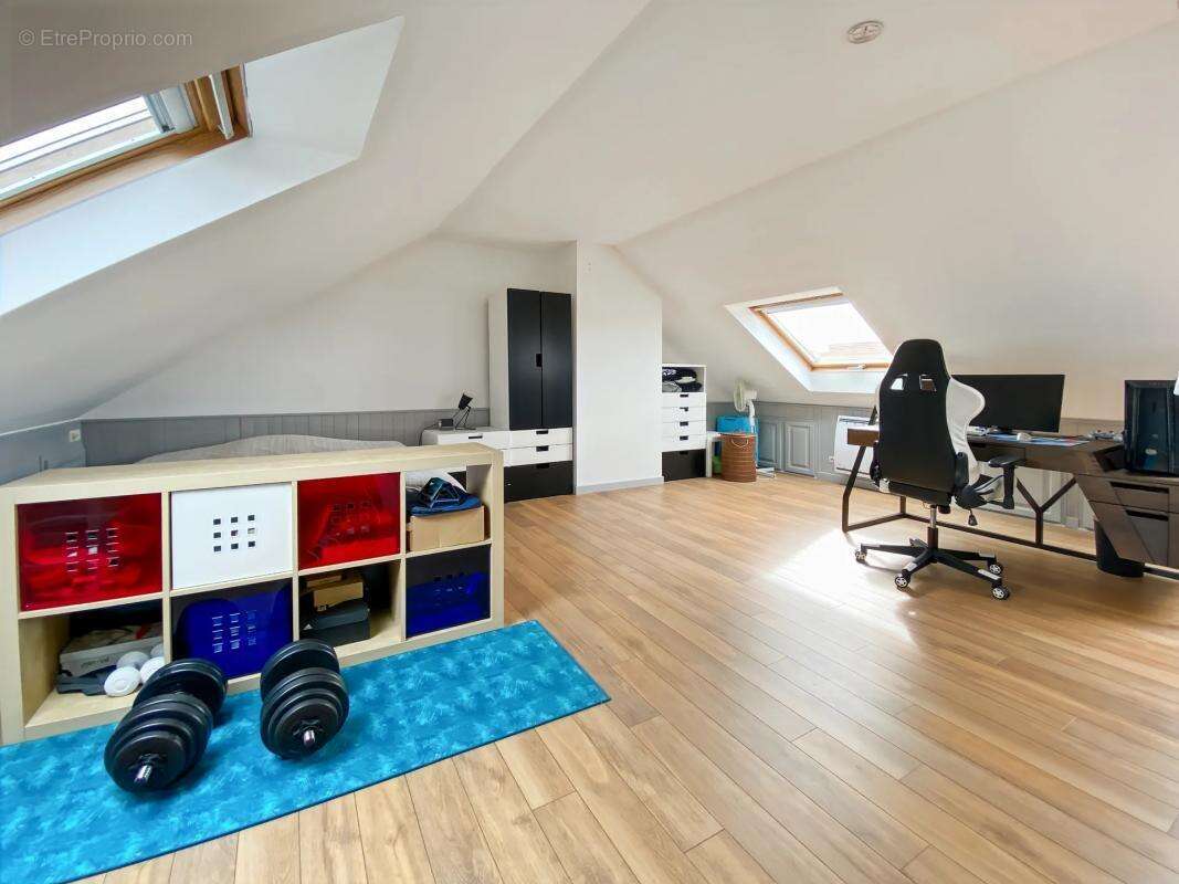 Maison à NOISY-LE-ROI