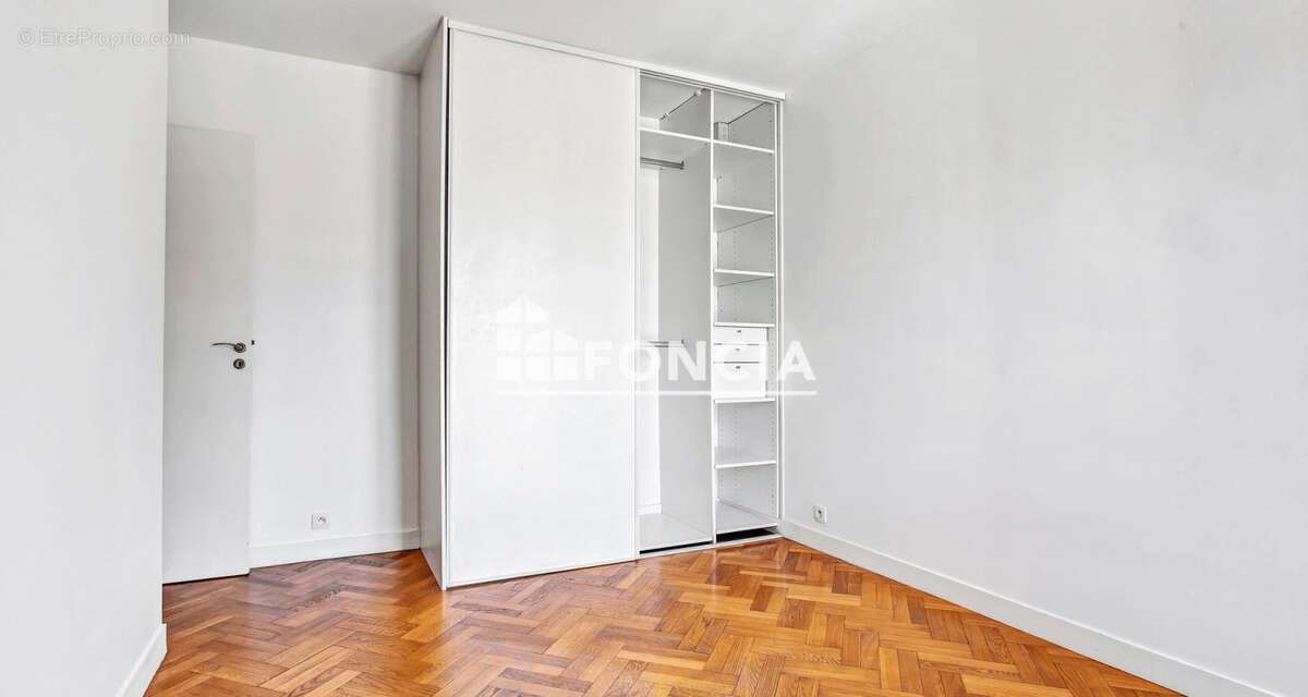 Appartement 4 pièces récent situé Rue Auguste MOUNIE EN HYPER-CENTRE-VILLE - photo 22