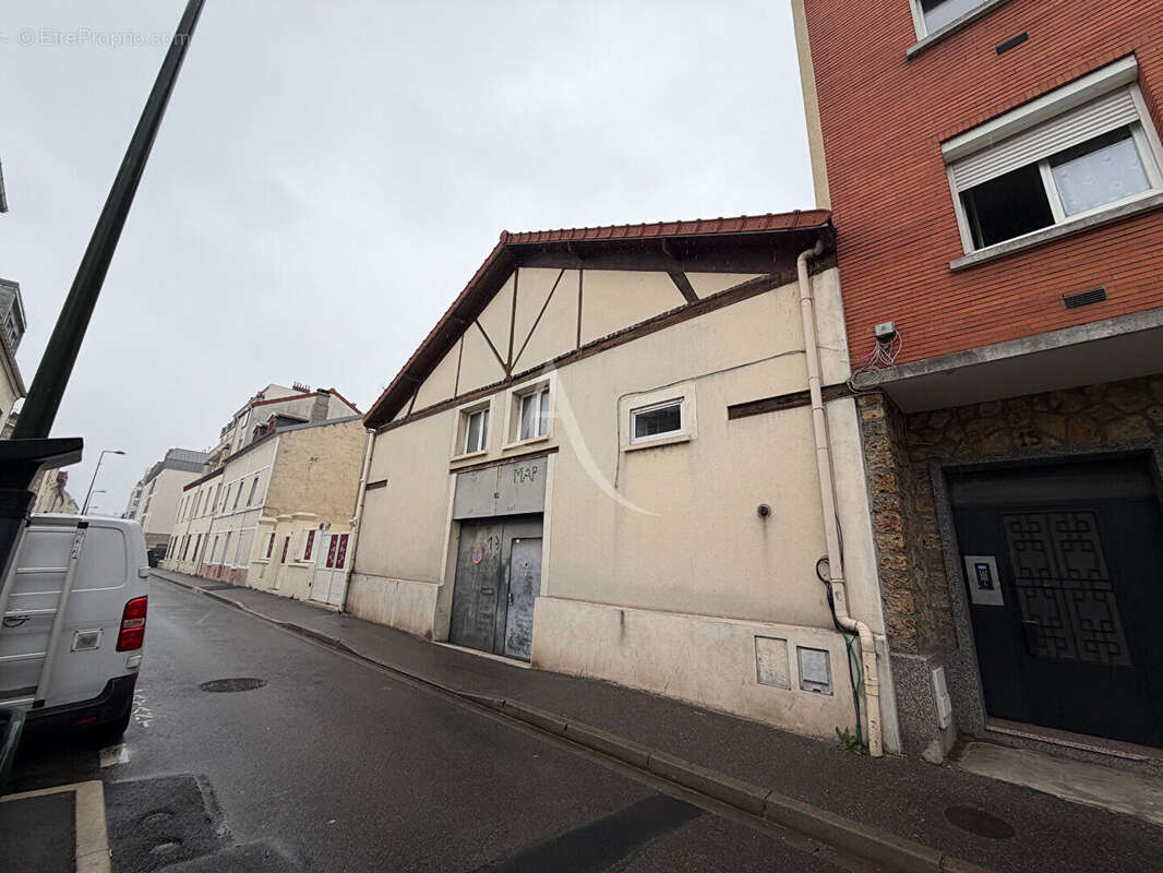 Immeuble maison sur Alfortville de 350 m²  habitable avec une cour de 250m² - photo 4