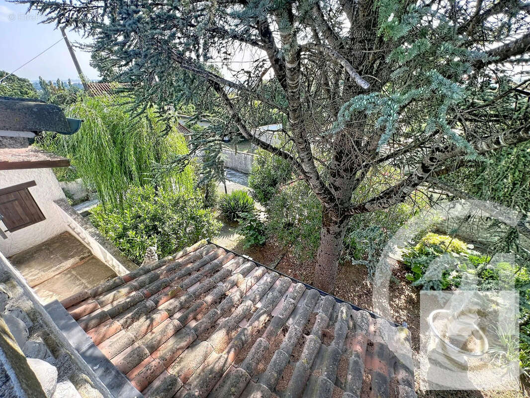 Maison 159 m² à Varennes  - photo 10
