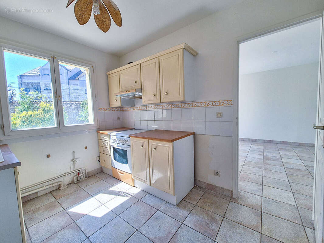 DAMMARIE-LES-LYS, proche gare de Melun, Appartement 3 pièces avec deux jardins - photo 7