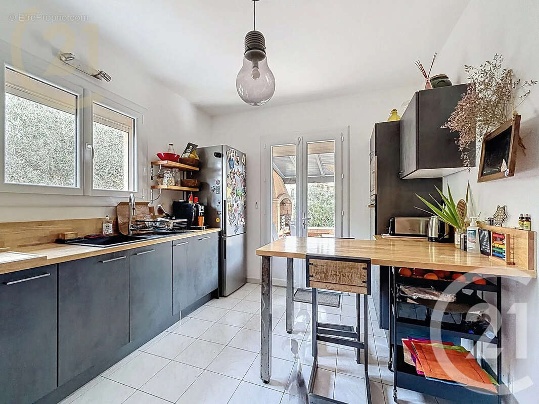 Maison à VILLENEUVE-LES-MAGUELONE