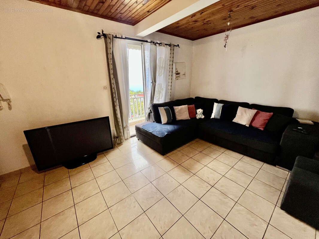 Maison à PETITE-ILE