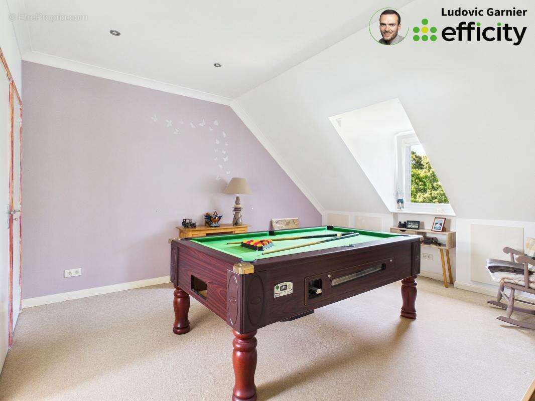 Maison 180 m² à Isigny-Le-Buat  - photo 27