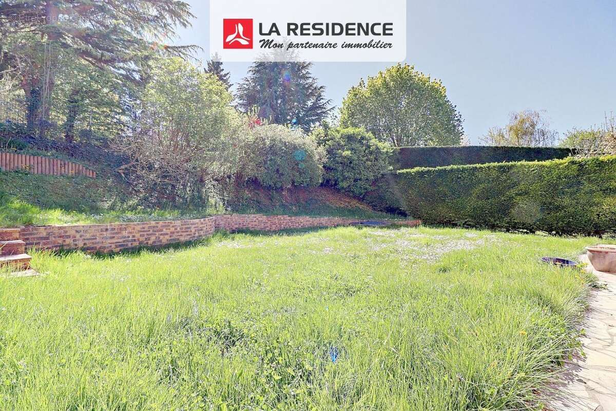 Maison 163 m² à Saint-Germain-En-Laye  - photo 3