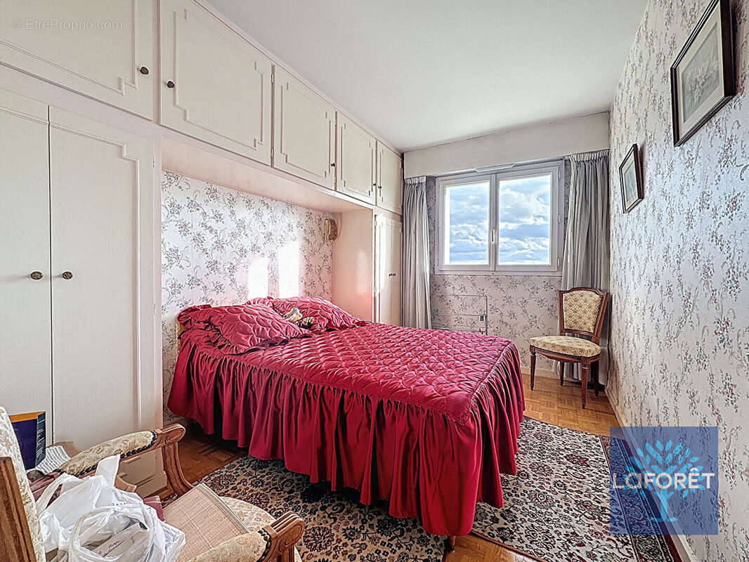 Appartement à CHILLY-MAZARIN