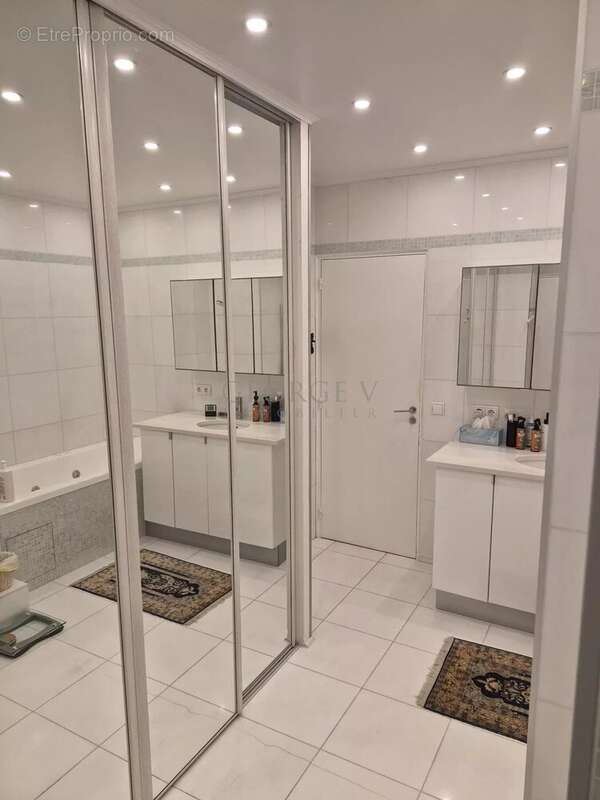 Appartement de standing de 108 m², 4 piéces, 2 chambres. - photo 20