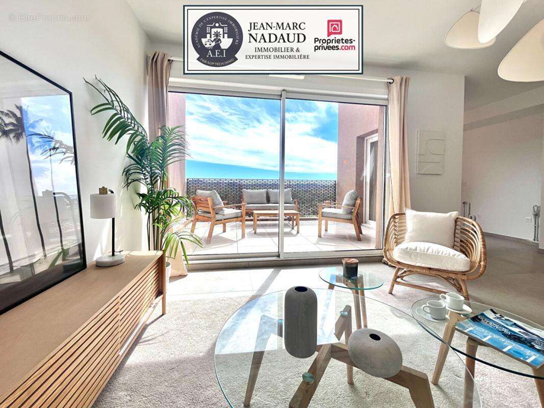 Fréjus - T4 signature, Dernier Étage + Rooftop 63 m² -Panorama Estérel & Horizon Mer - photo 4