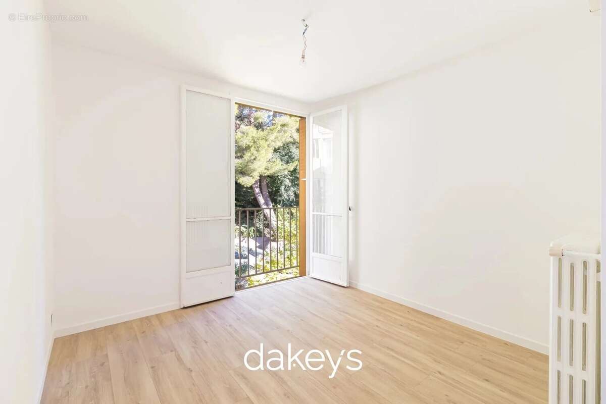 Appartement à MARSEILLE-12E