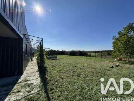 Photo 9 - Maison à SAINT-ANTOINE-DU-ROCHER