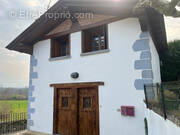 Appartement à AHAXE-ALCIETTE-BASCASSAN