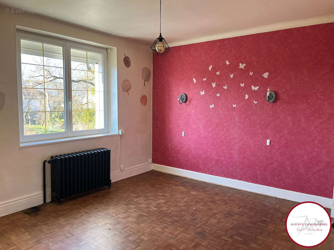 Maison à SAINT-AMAND-MONTROND