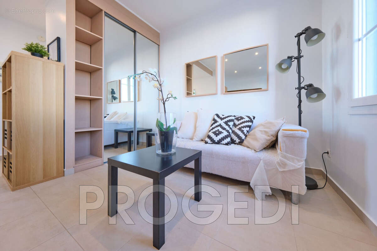 Appartement à BEAUSOLEIL