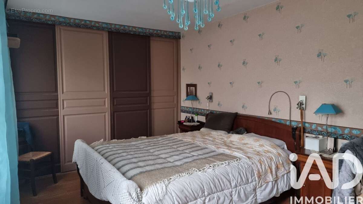 Photo 9 - Maison à SAINT-GERMAIN-LES-ARPAJON