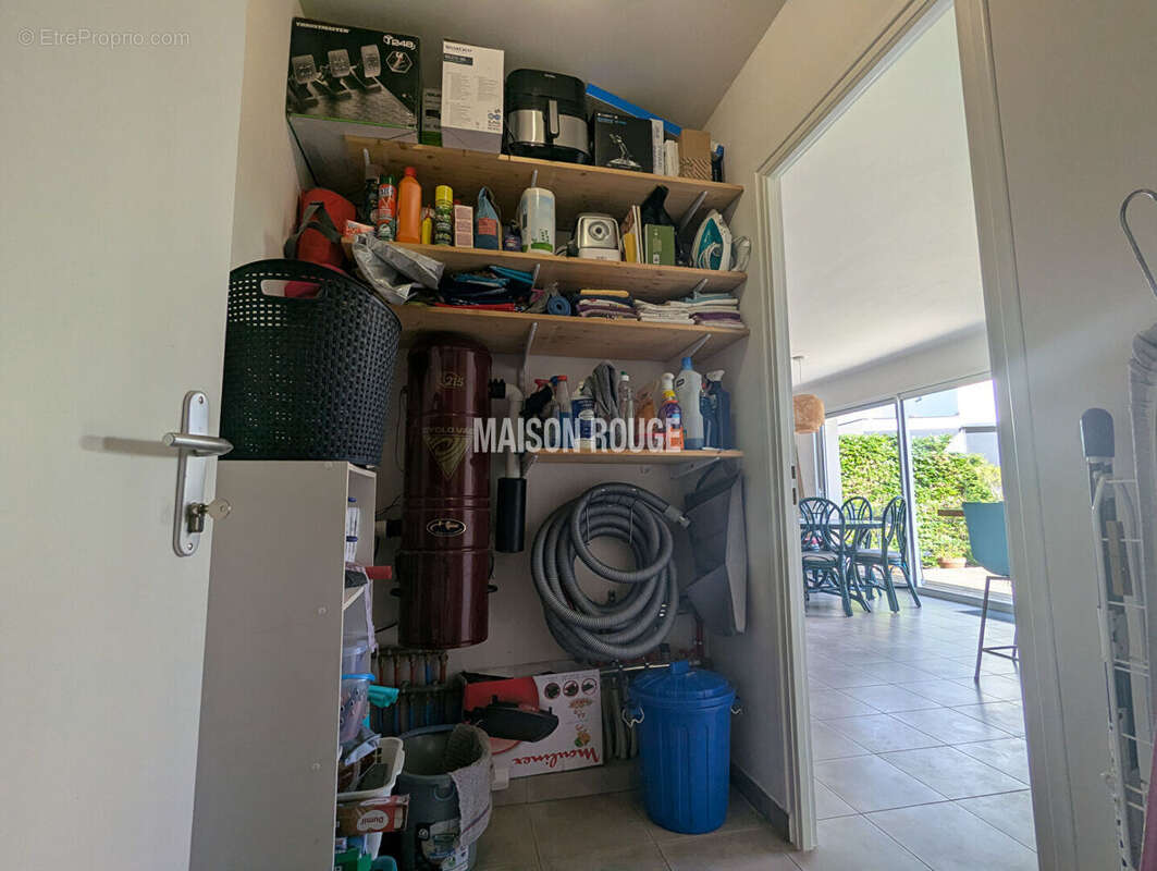 Maison à LOCQUELTAS