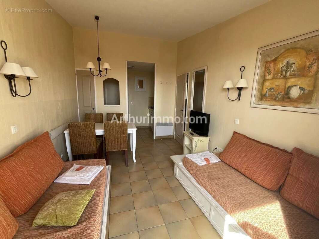 Appartement à GRIMAUD