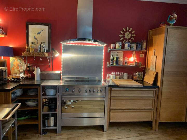 Appartement à MARNES-LA-COQUETTE