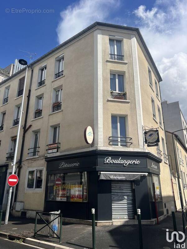Photo 1 - Commerce à ALFORTVILLE
