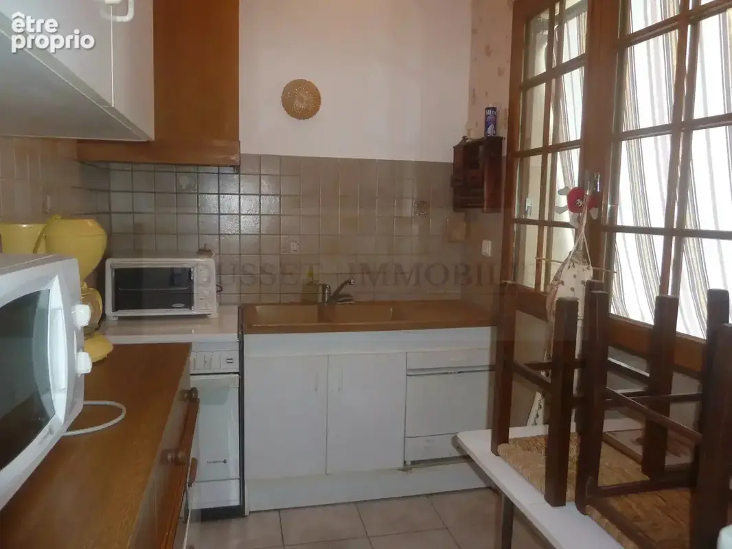 Immeuble de rapport de 316 m² comprenant 2 appartements t3 et 2 appartement t4 le tout sur un beau jardin de 3366 m². - photo 9