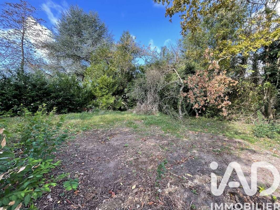 Photo 2 - Terrain à HOUDAN