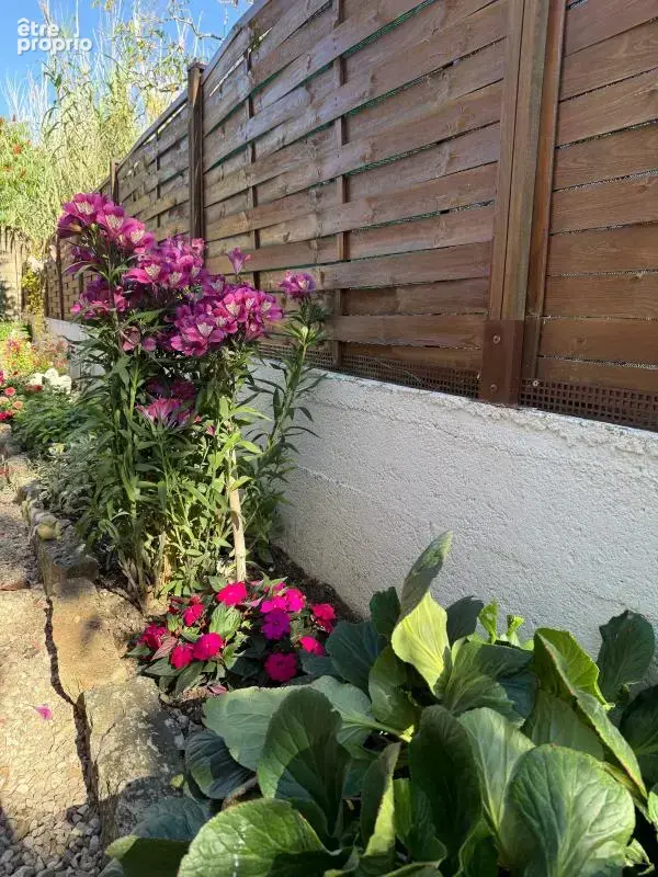 Marsannay la Côte, Maison rénovée 69m², une chambre, sous sol complet, jardin fleuri et terrasse - photo 8