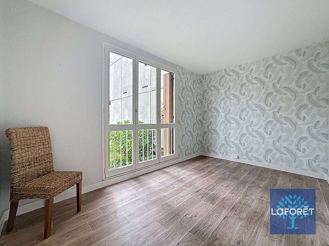 Appartement à CHILLY-MAZARIN