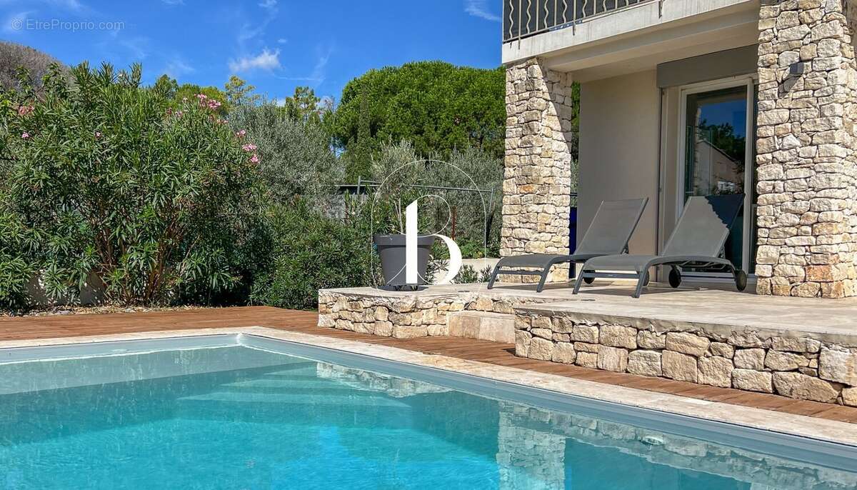 Maison à GOUDARGUES